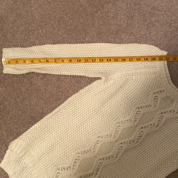 Cynthia Rowley cream cable knit sweater - Picture 7 of 9